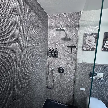 Burotti - Apartment *